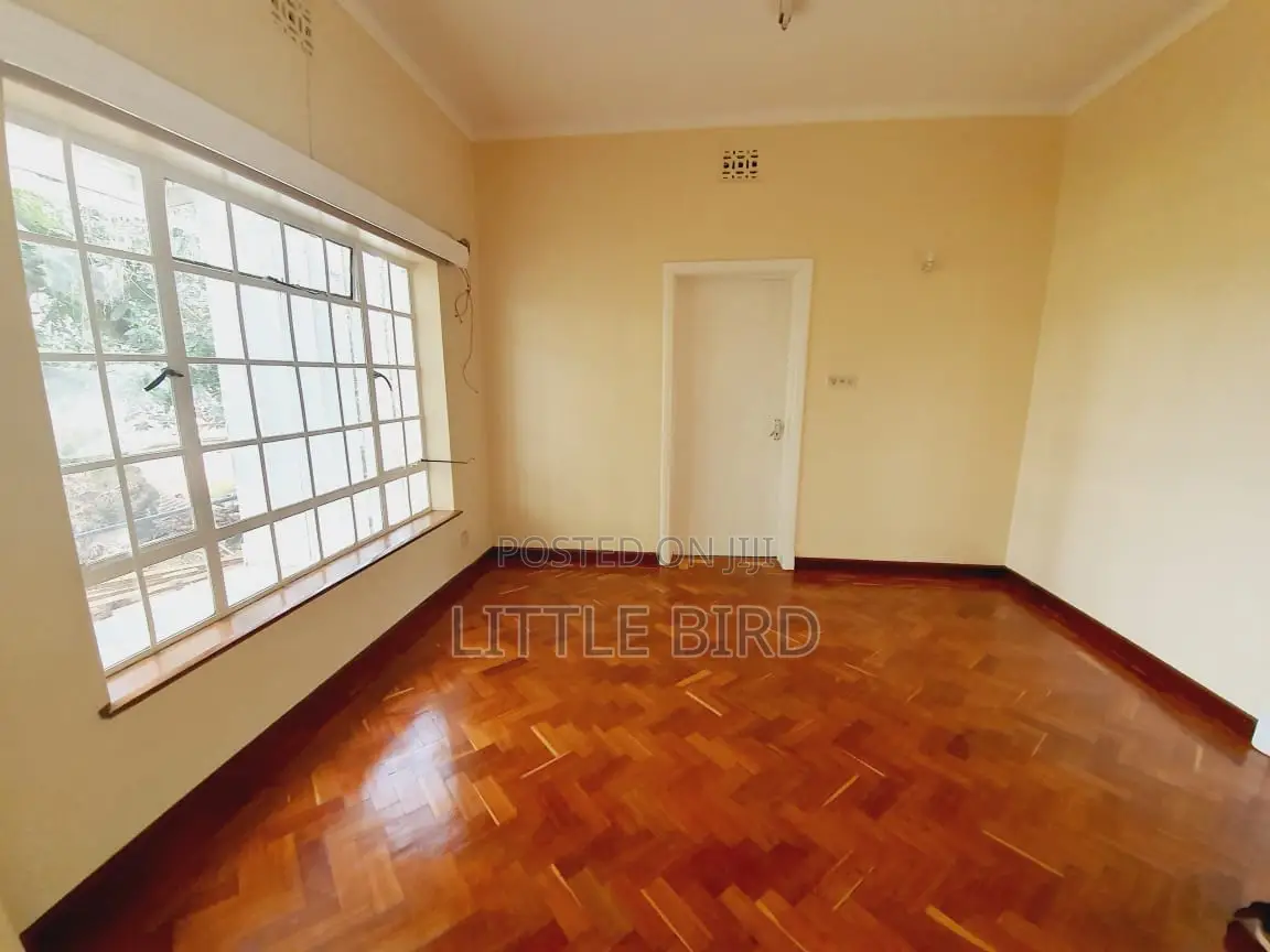 3bdrm House in Muthangari for rent