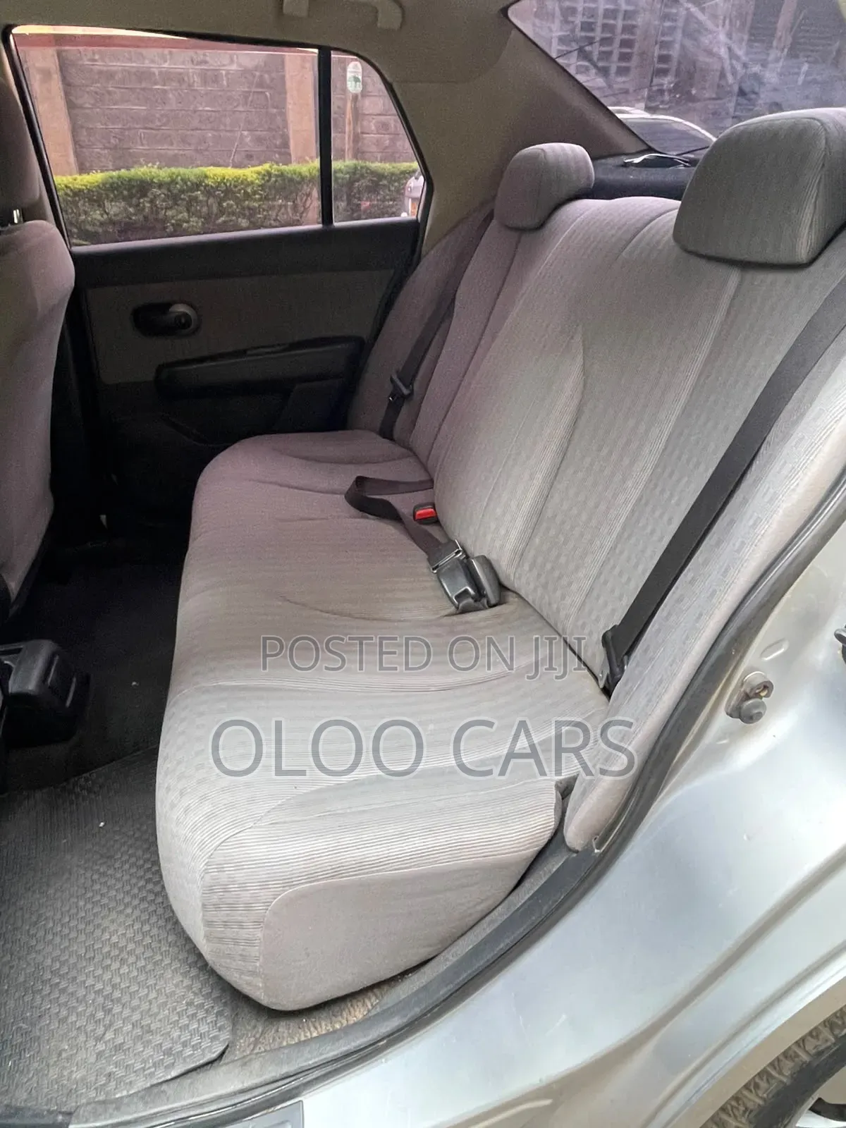 Nissan Tiida 2009 Silver