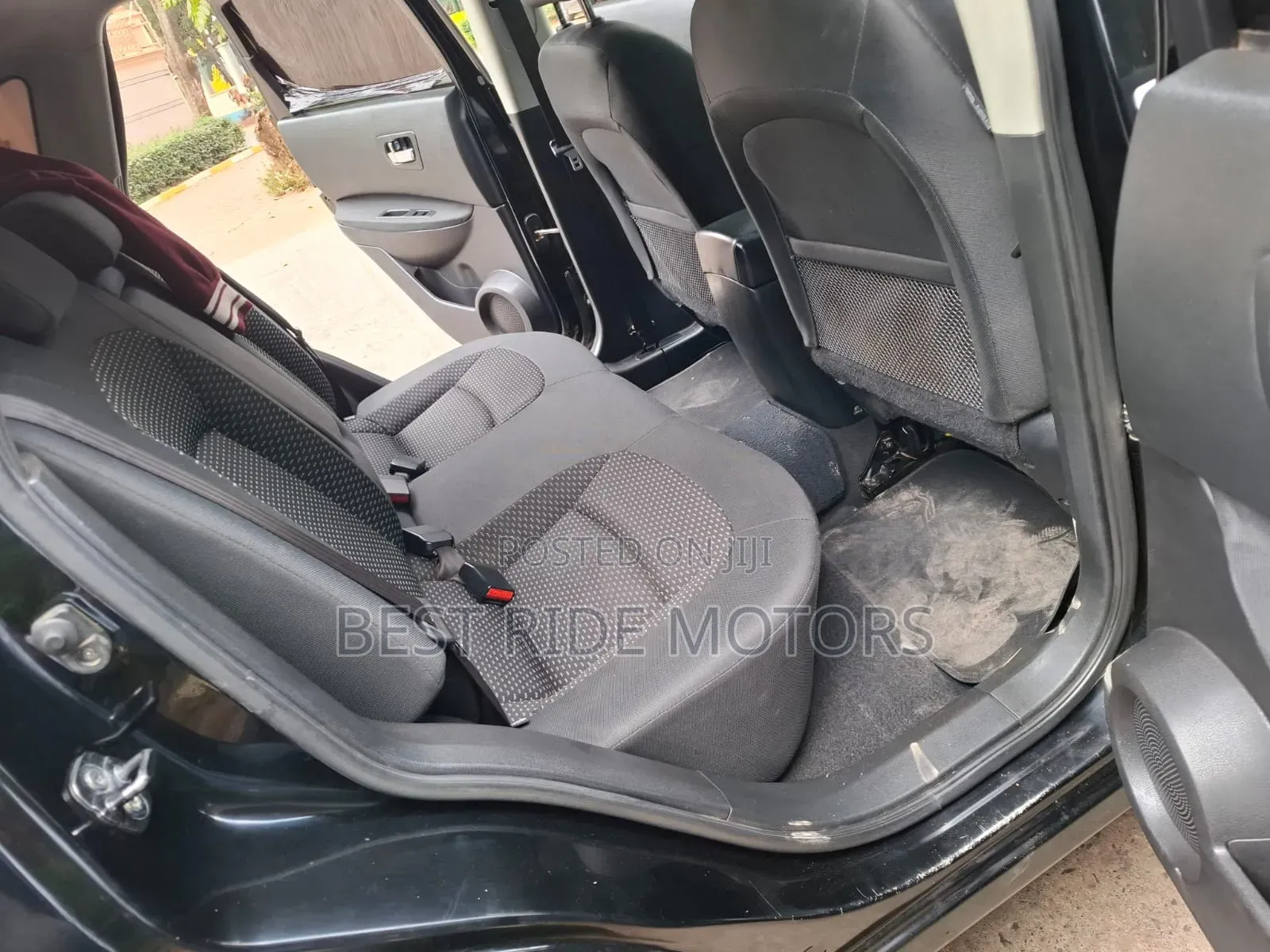 Nissan Dualis 2013 Black