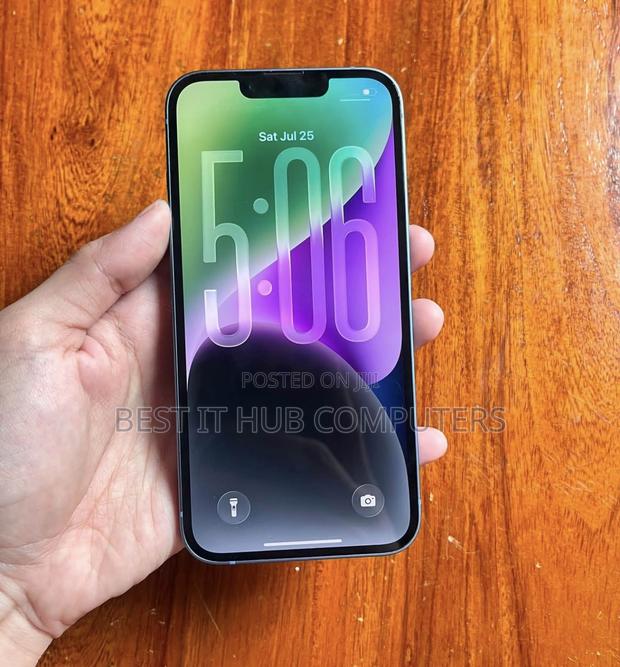 Apple iPhone 14 256 GB Black - thumbnail 4