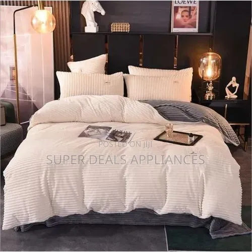 Four PCS White Velvet Duvets
