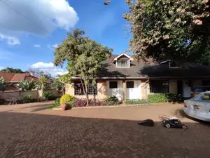 4bdrm House in Loresho for sale