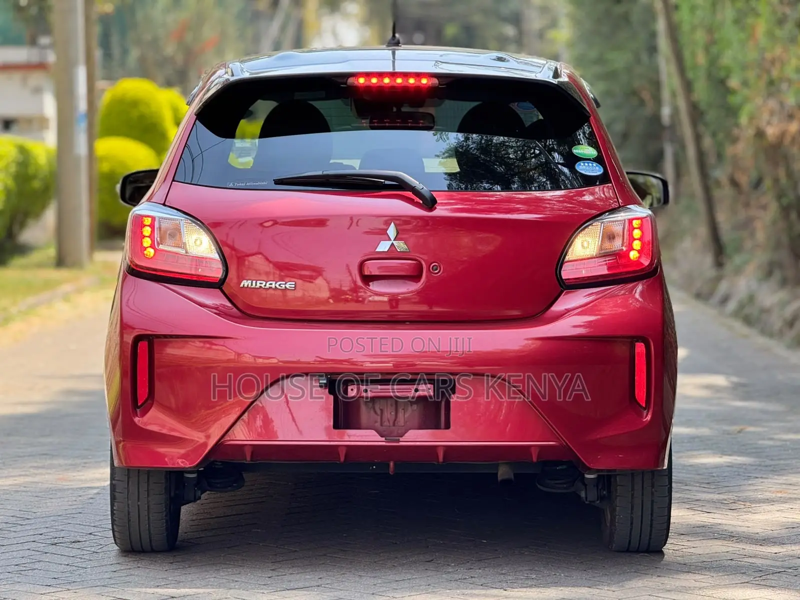 Mitsubishi Mirage 2020 Red