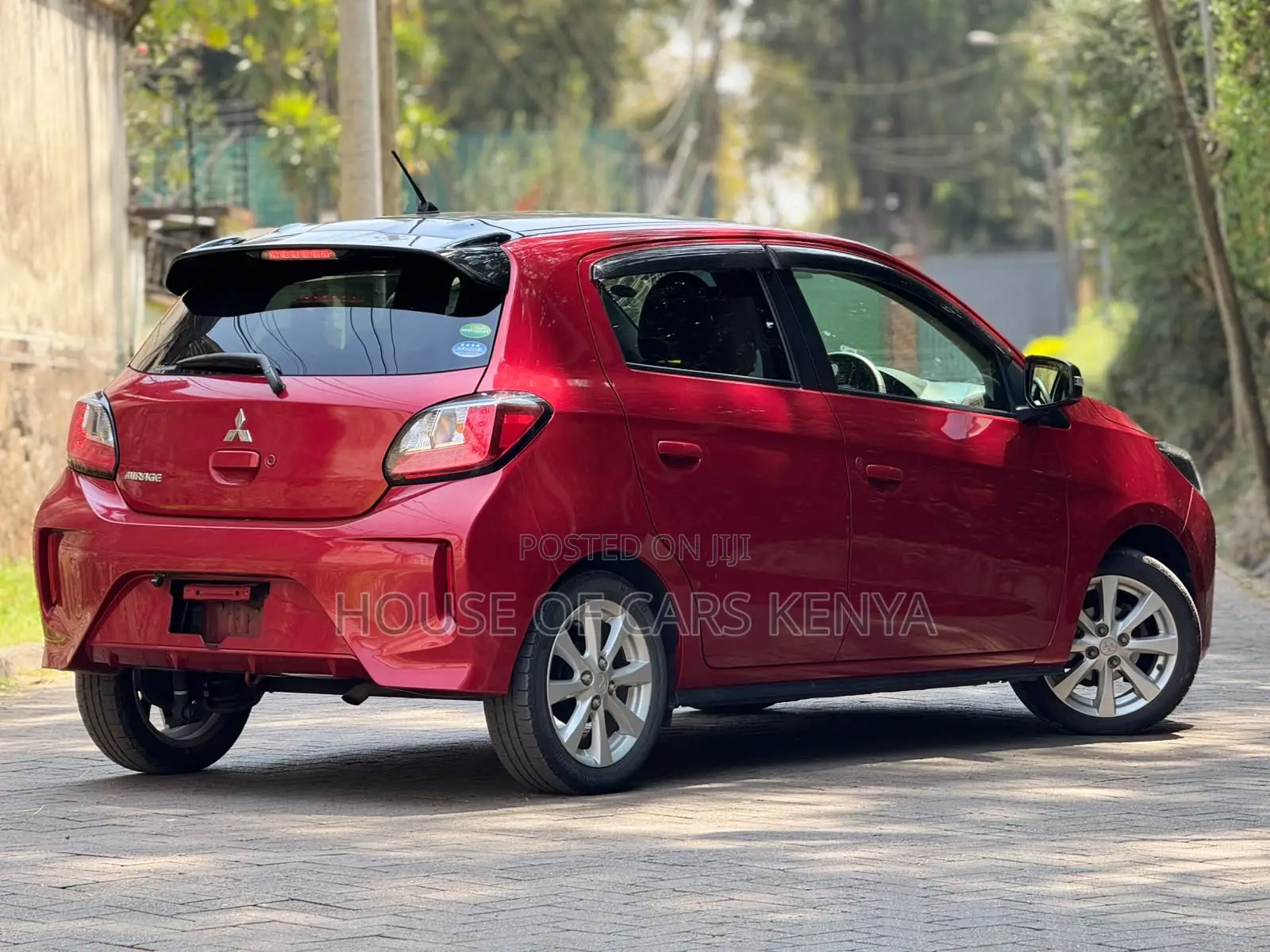 Mitsubishi Mirage 2020 Red