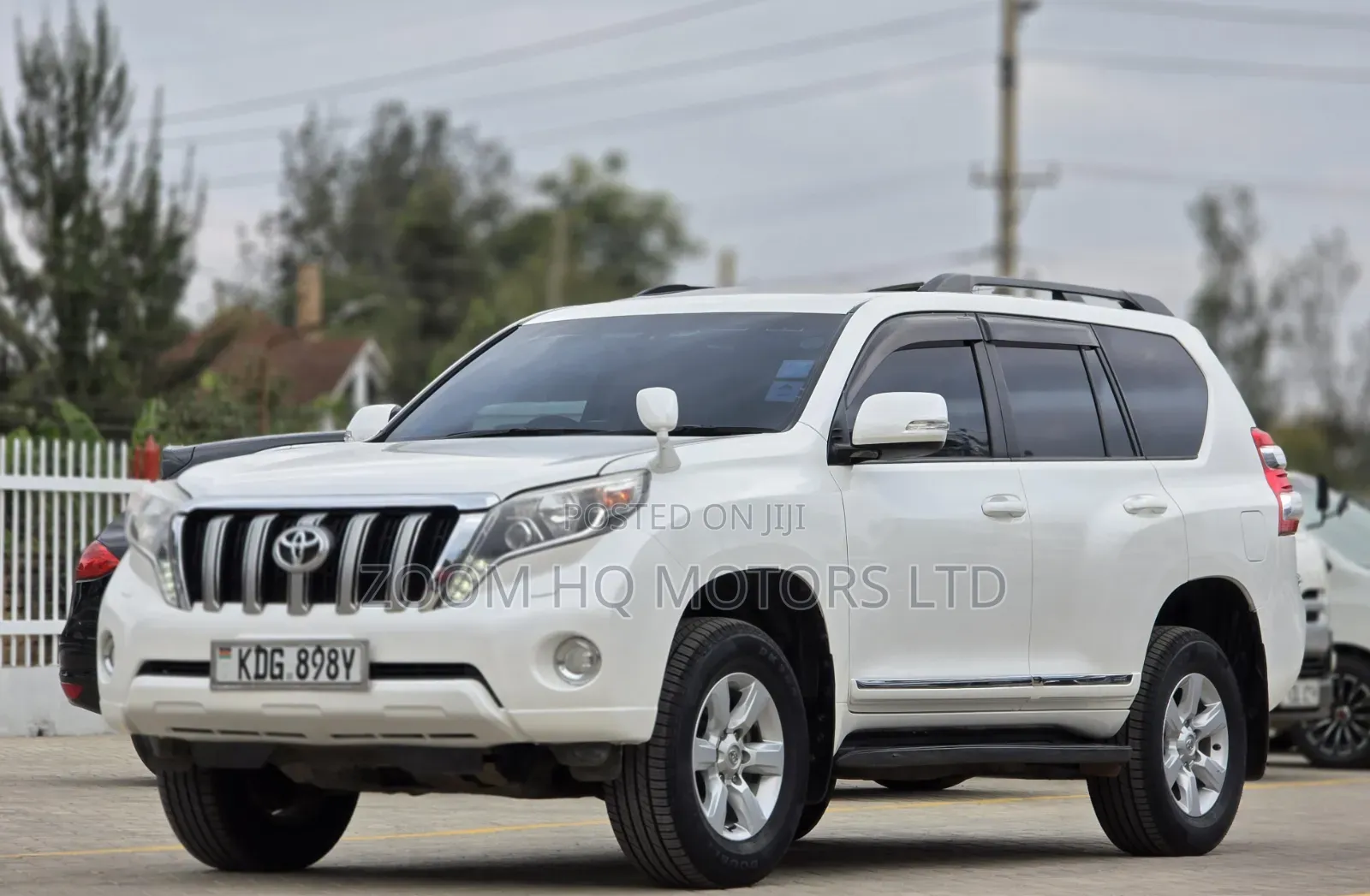 Toyota Land Cruiser Prado 2016 White