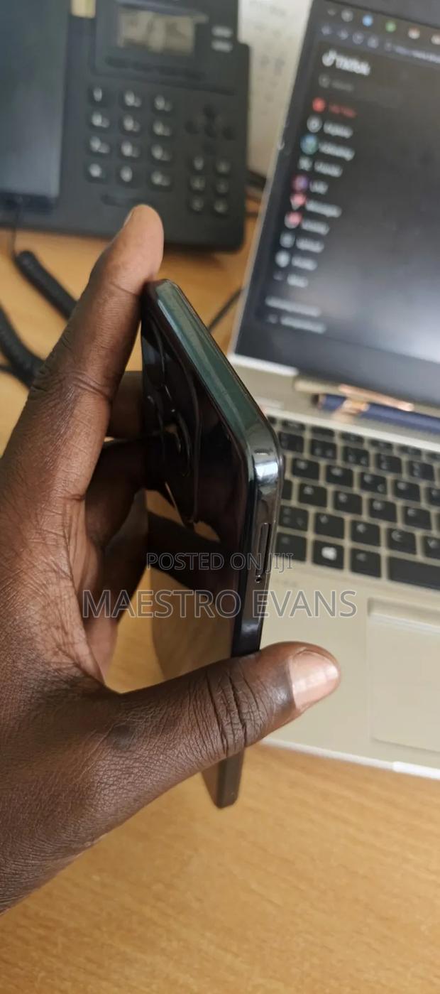 Tecno Spark 10C 128 GB Graphite - thumbnail 6