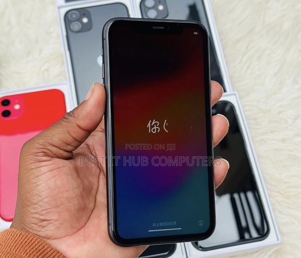 Apple iPhone 11 256 GB Black - main view