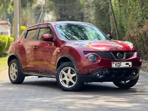Nissan Juke 2011 Red