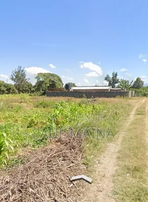 50 by 100 Plot for Sale at the Center of Mawangà and Kiangai Road