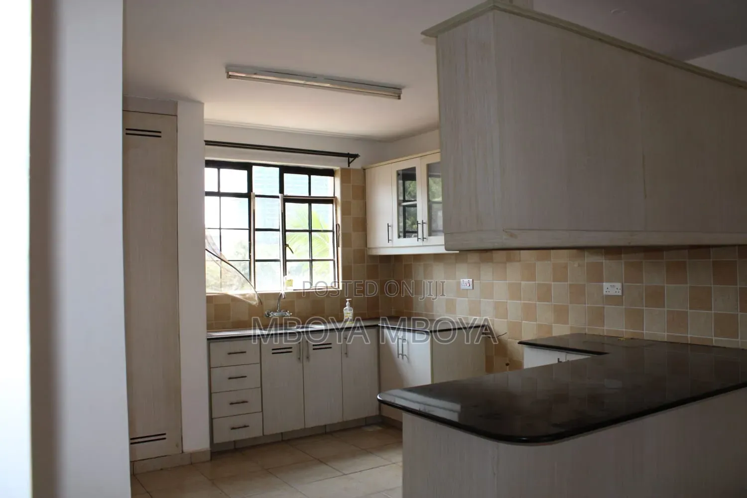 2bdrm Apartment in Riverside Drive for rent