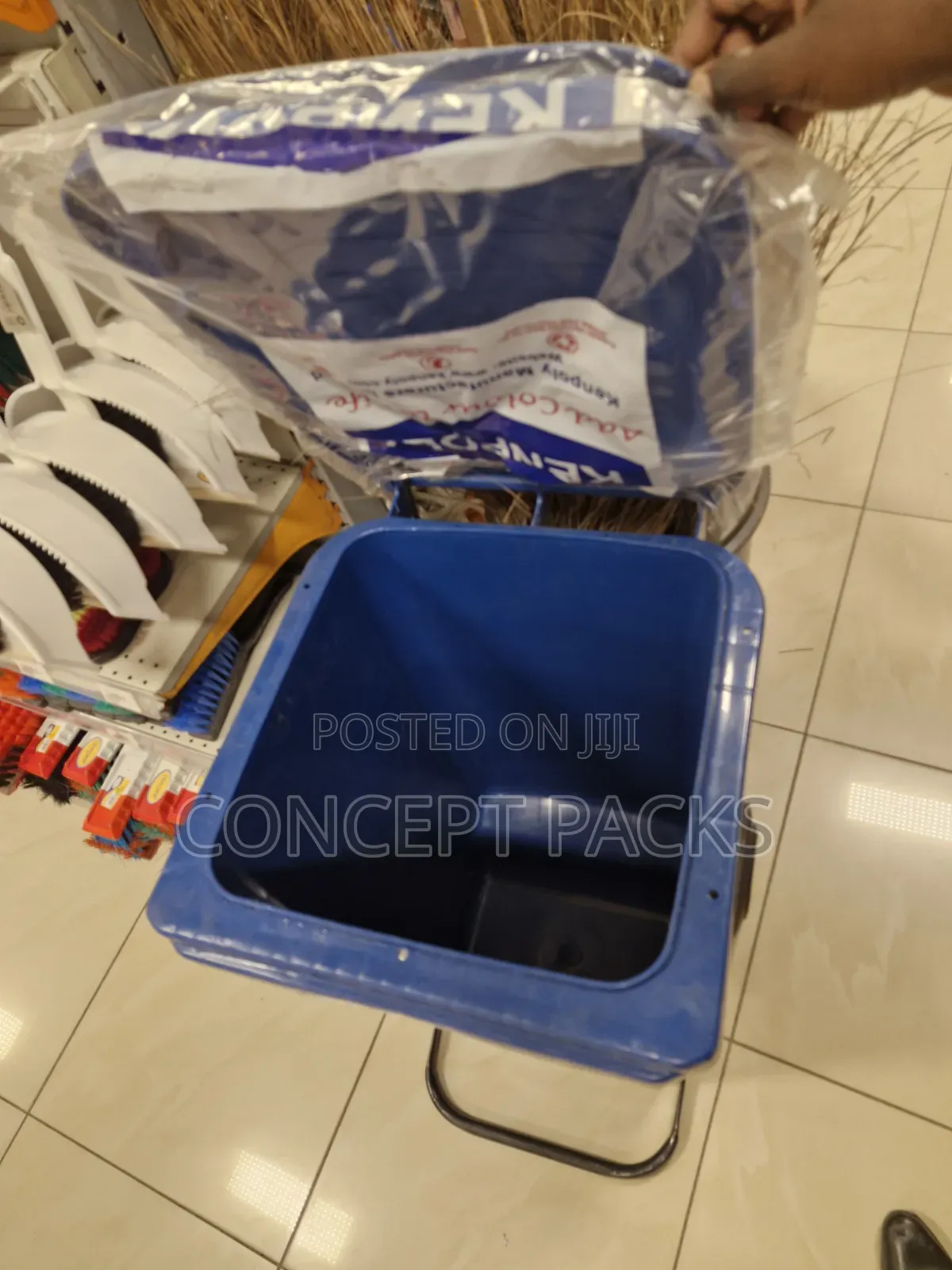 Kenpoly Heavy Duty Pedal Bin 100 Litres