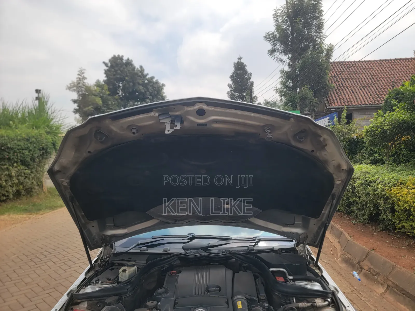 Mercedes-Benz C200 2011 Silver