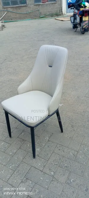 Modern, and Ultra-Comfortable Accent Chair