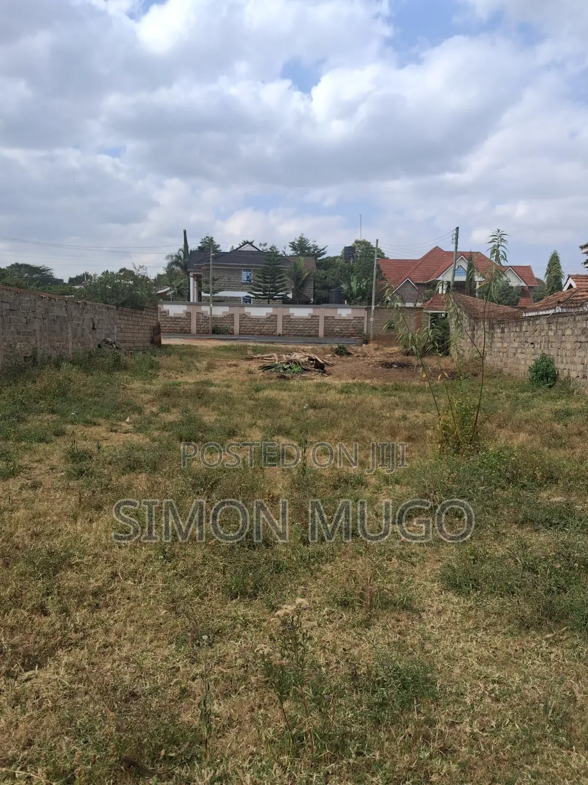 Membly Prime 1/4ac , Controlled Development Gated Court ATHENS COURT