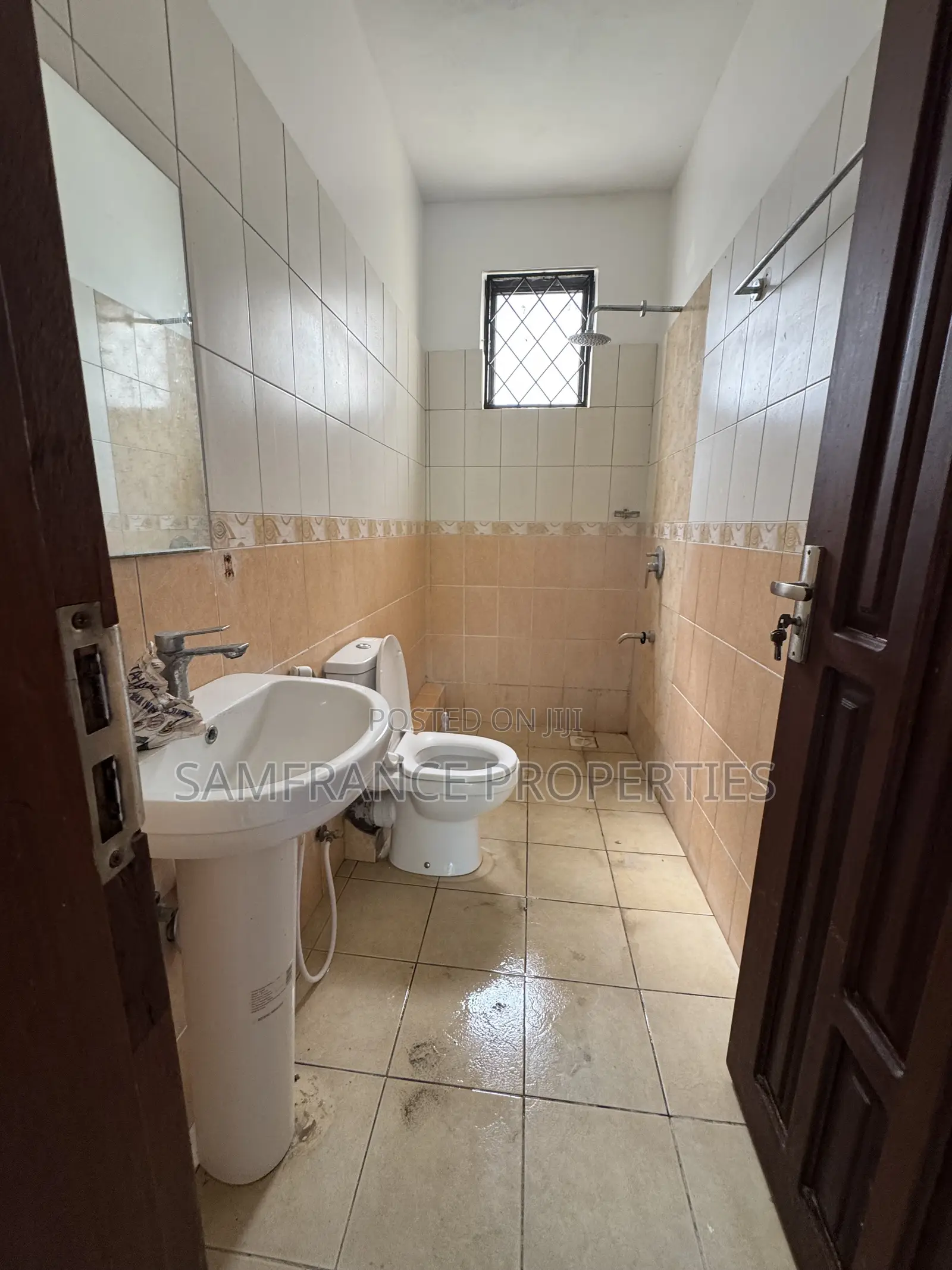 3bdrm Apartment in Tudor Poly for rent