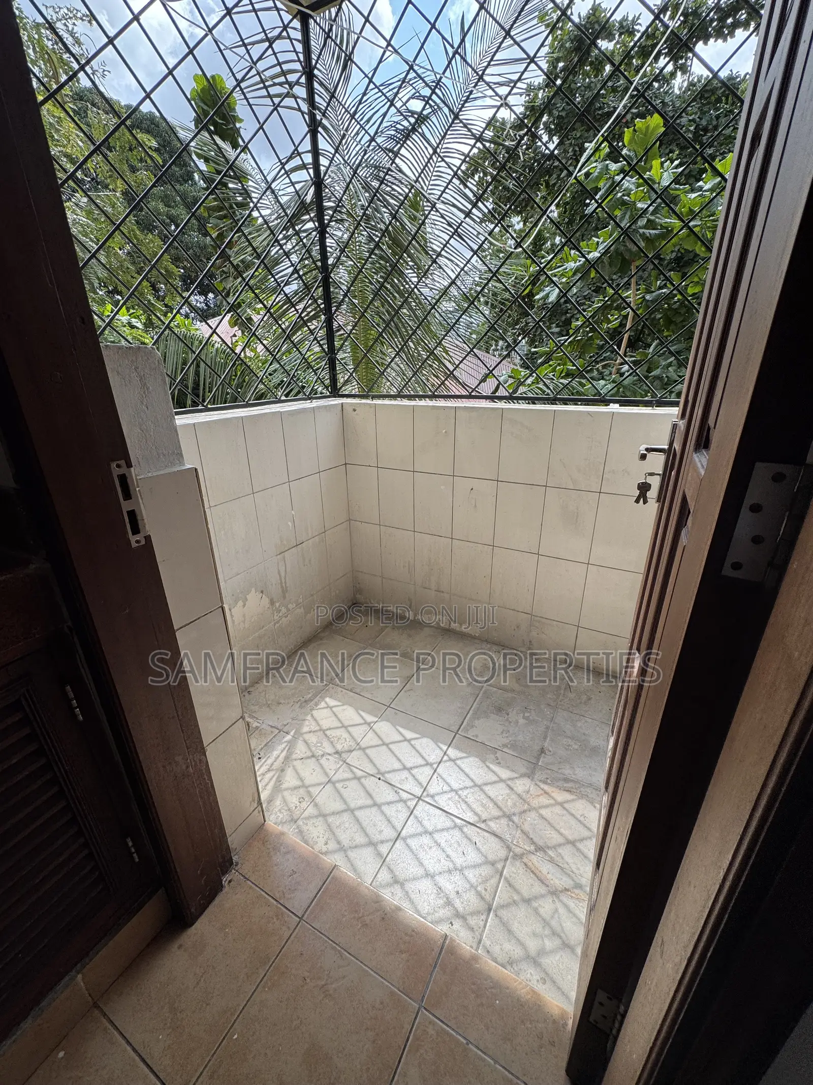 3bdrm Apartment in Tudor Poly for rent