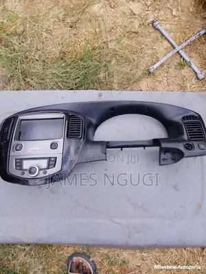 Ford Escape Radio Console