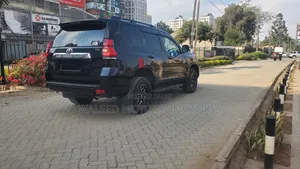 Toyota Land Cruiser 2021 Black