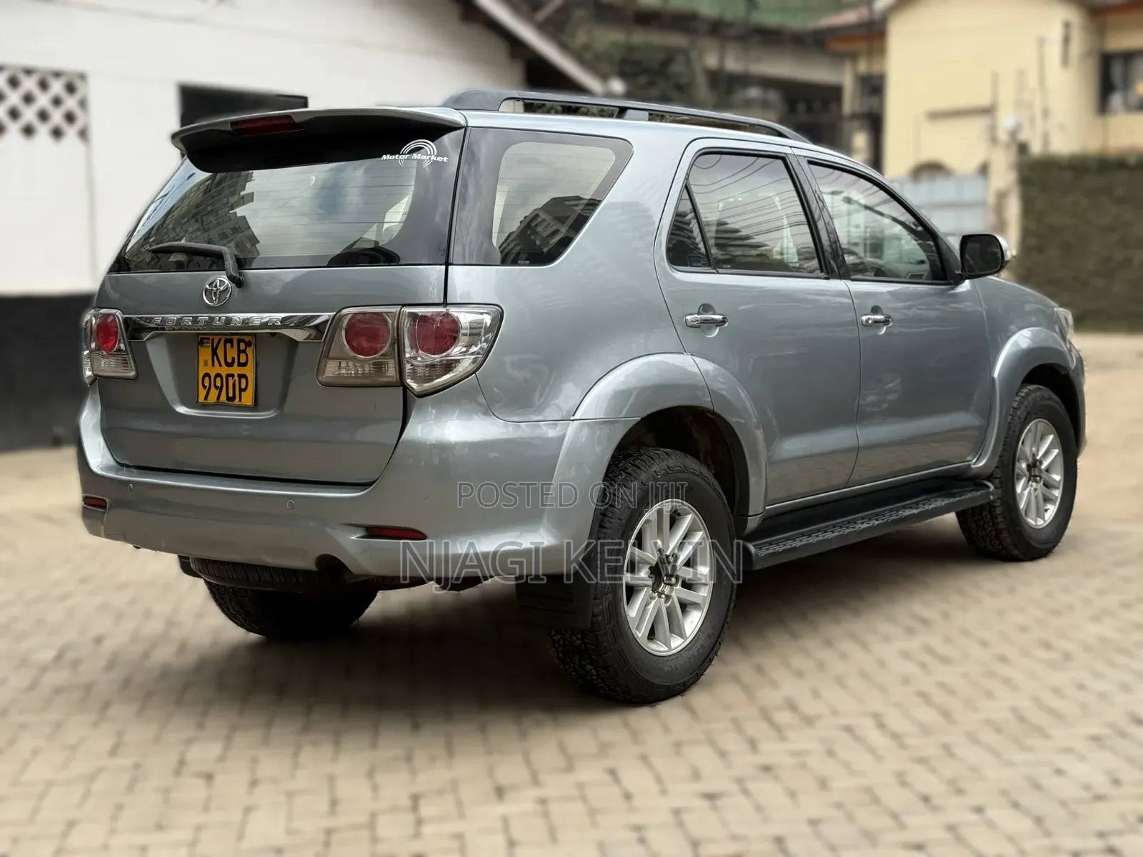 Toyota Fortuner 3.0 D AWD 2014 Gray