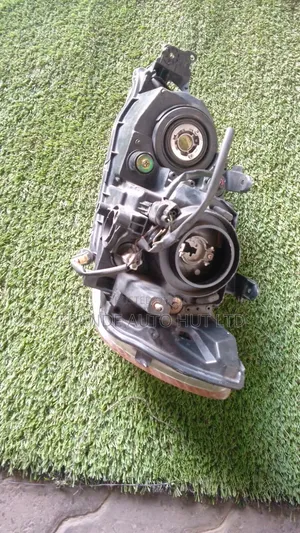 Lancer Cs5 Headlights