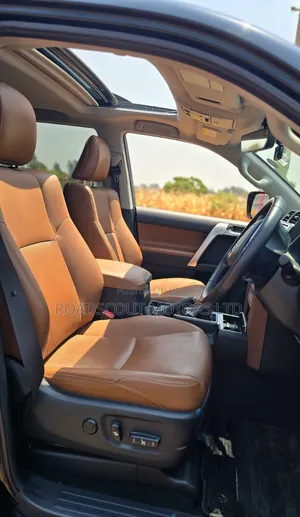 Toyota Land Cruiser Prado 2021 Black
