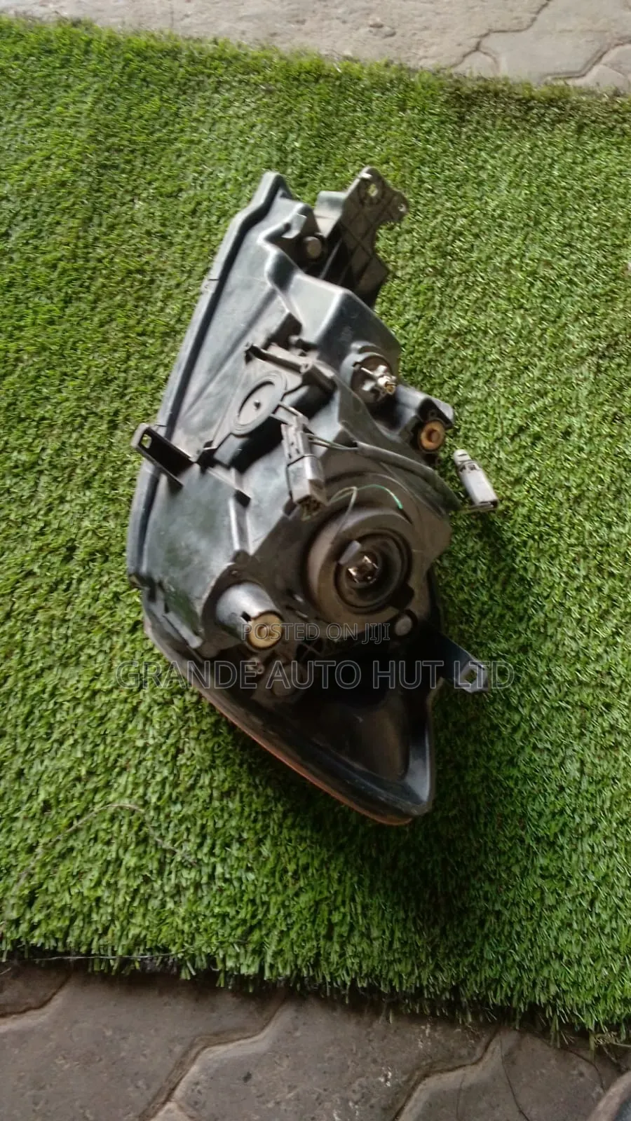 Mitsubishi Lancer Headlights