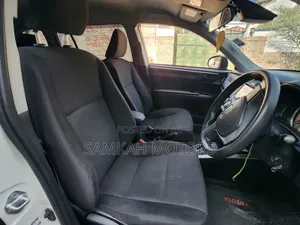 Toyota Corolla Fielder 2018 White