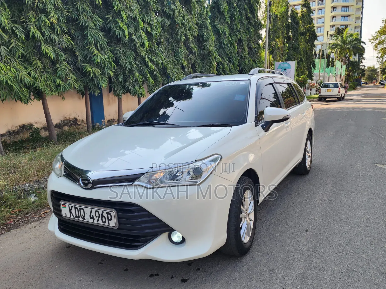 Toyota Corolla Fielder 2018 White