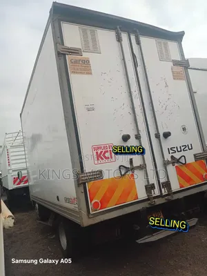 Isuzu NMR Yom 2021 Negotiable