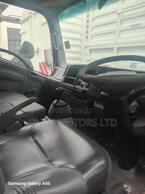 Isuzu NMR Yom 2021 Negotiable