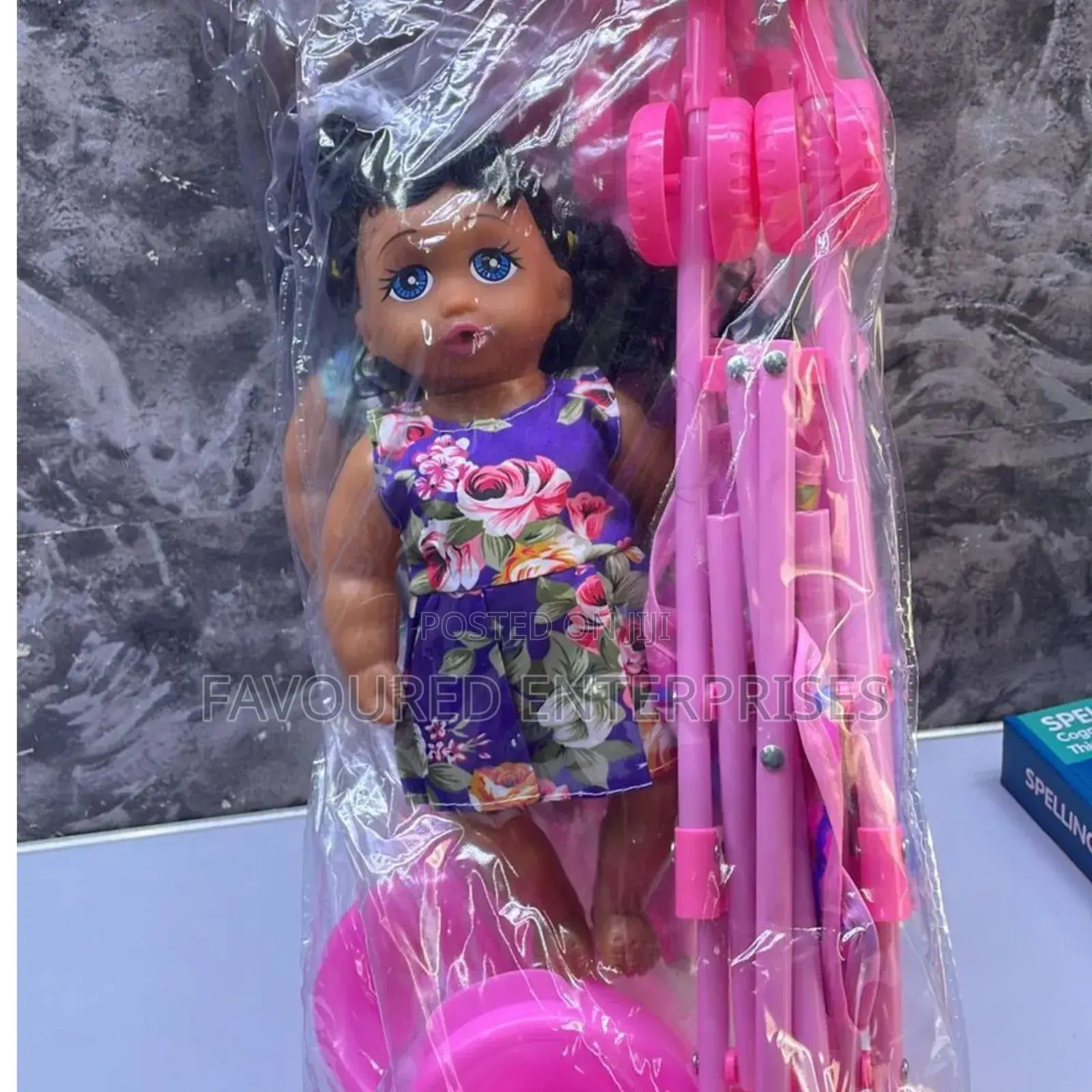 Doll Plus a Stroller 
28cm Doll 
45cm Stroller