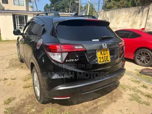 Honda Vezel 2019 Black