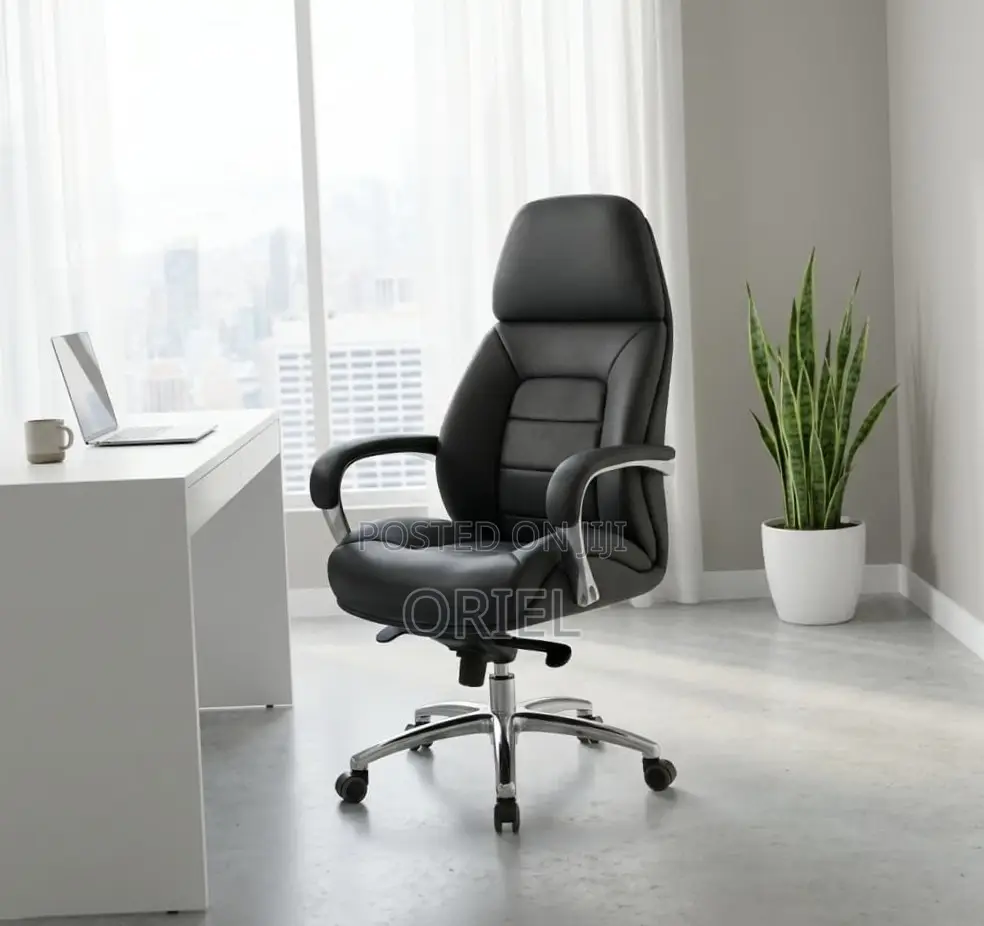 Office Chair : Modern Executive Office Black Leather Padded Chair