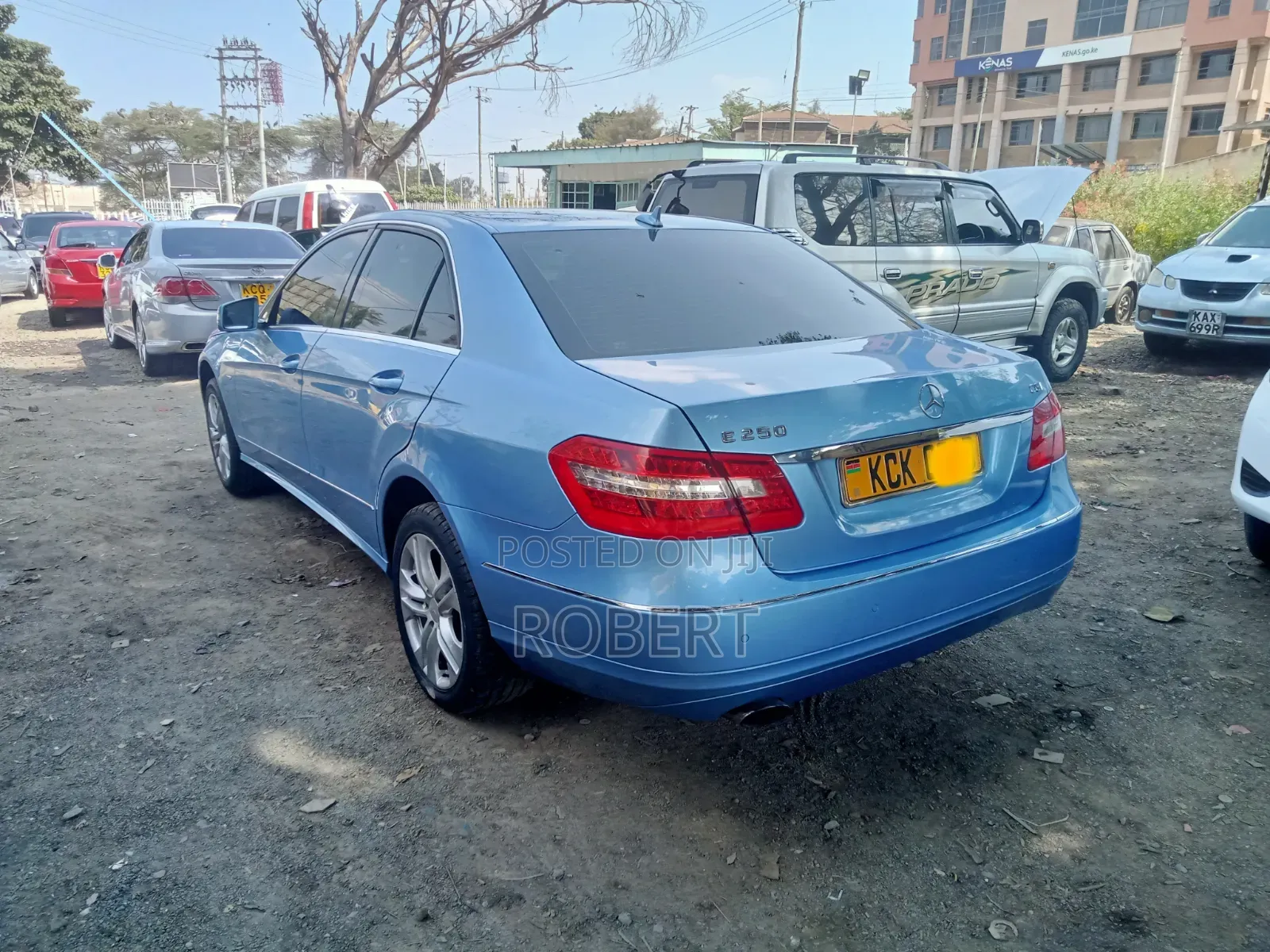 Mercedes-Benz E250 2010 Blue
