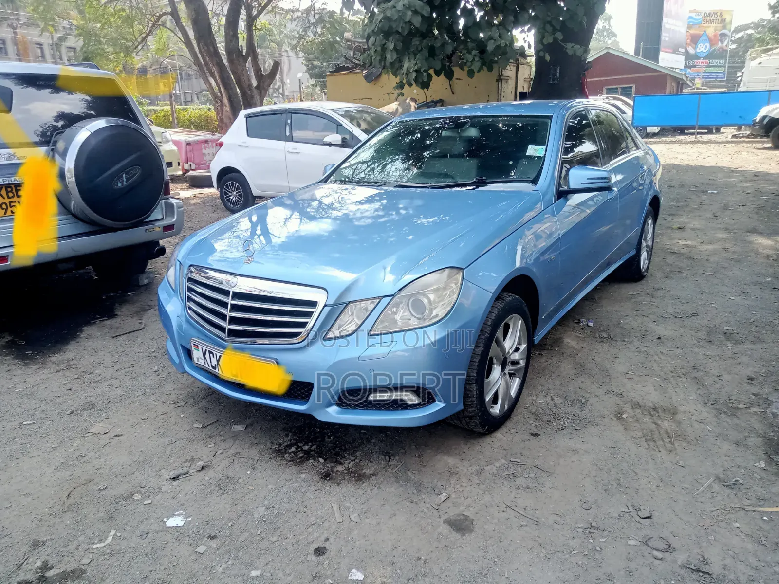 Mercedes-Benz E250 2010 Blue