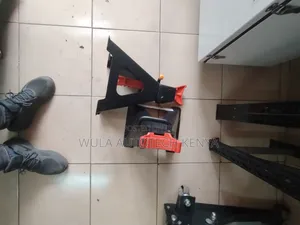 Mechanical Locking System Vehicles Safety Stands Sunshine
