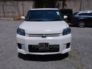Toyota Corolla Rumion 2008 White