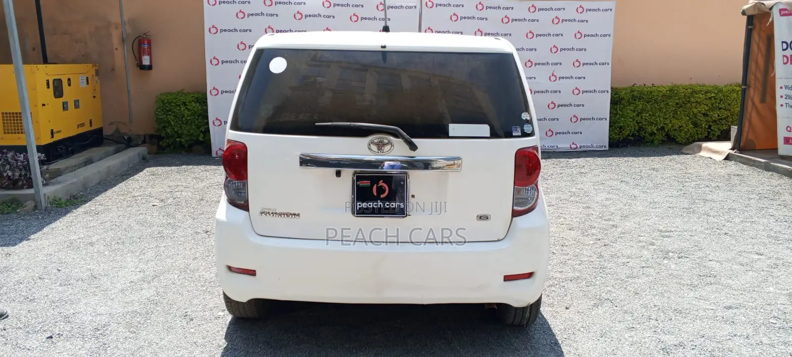 Toyota Corolla Rumion 2008 White