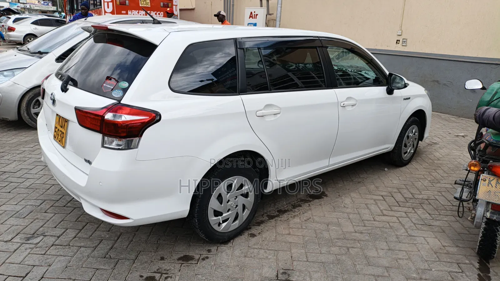 Toyota Corolla Fielder 2019 White