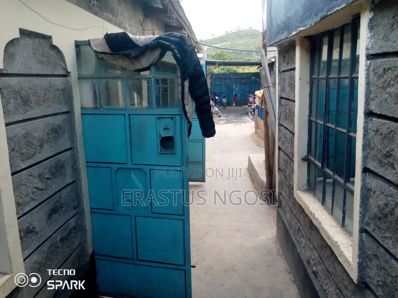Furnished 20bdrm Block of Flats in Rhoda for rent