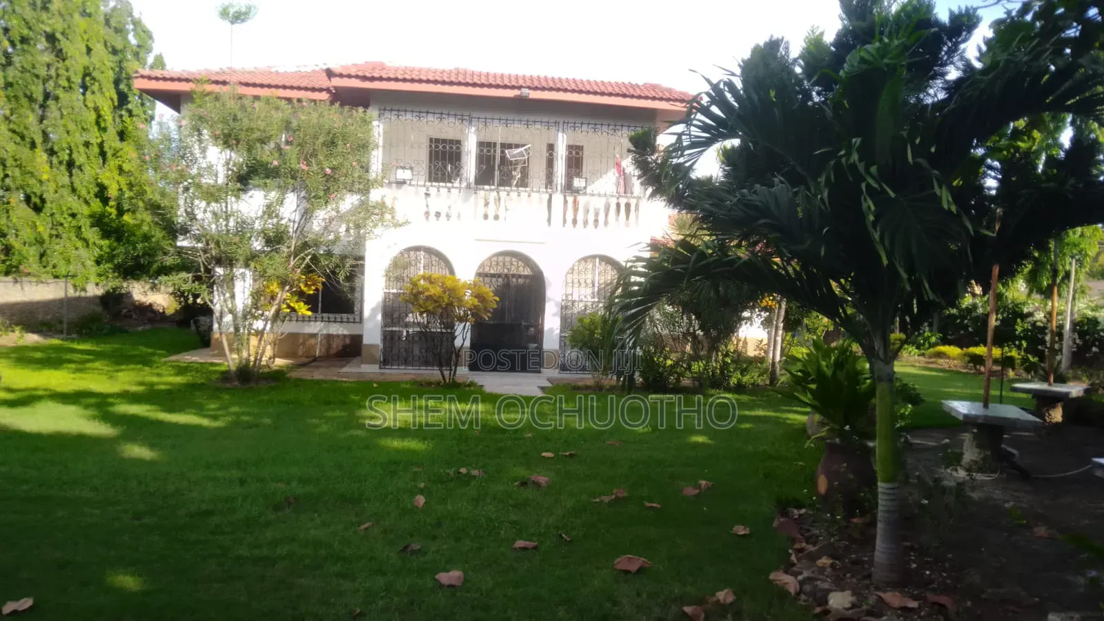 3bdrm Bungalow in Nyali Plaza for sale