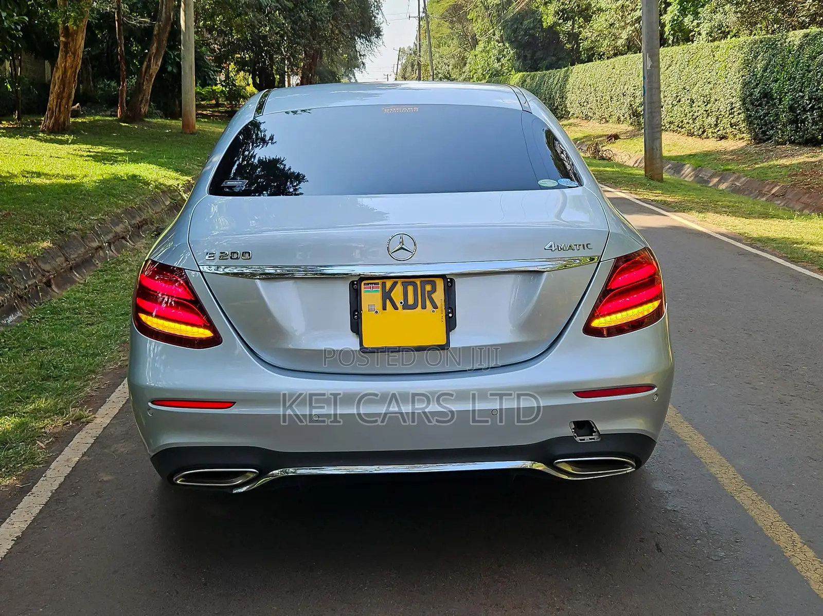 Mercedes-Benz E200 2017 Silver