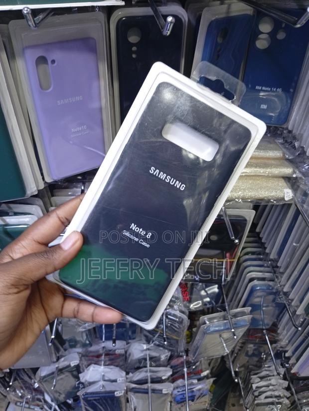Black Samsung Galaxy Note 8 Silicone Soft Back - thumbnail 2