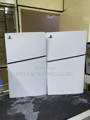 Sony Play Station 5 Standard With One Gamepad