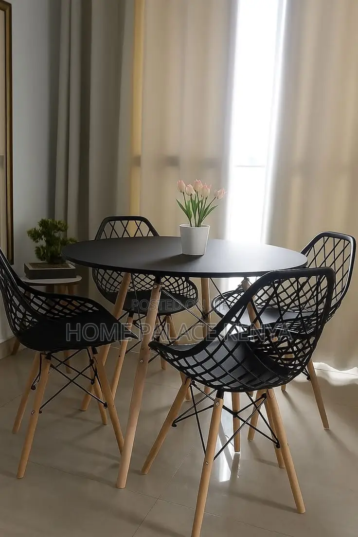 Dining Set; Four-Person Patio Table and Breathable Chairs Set