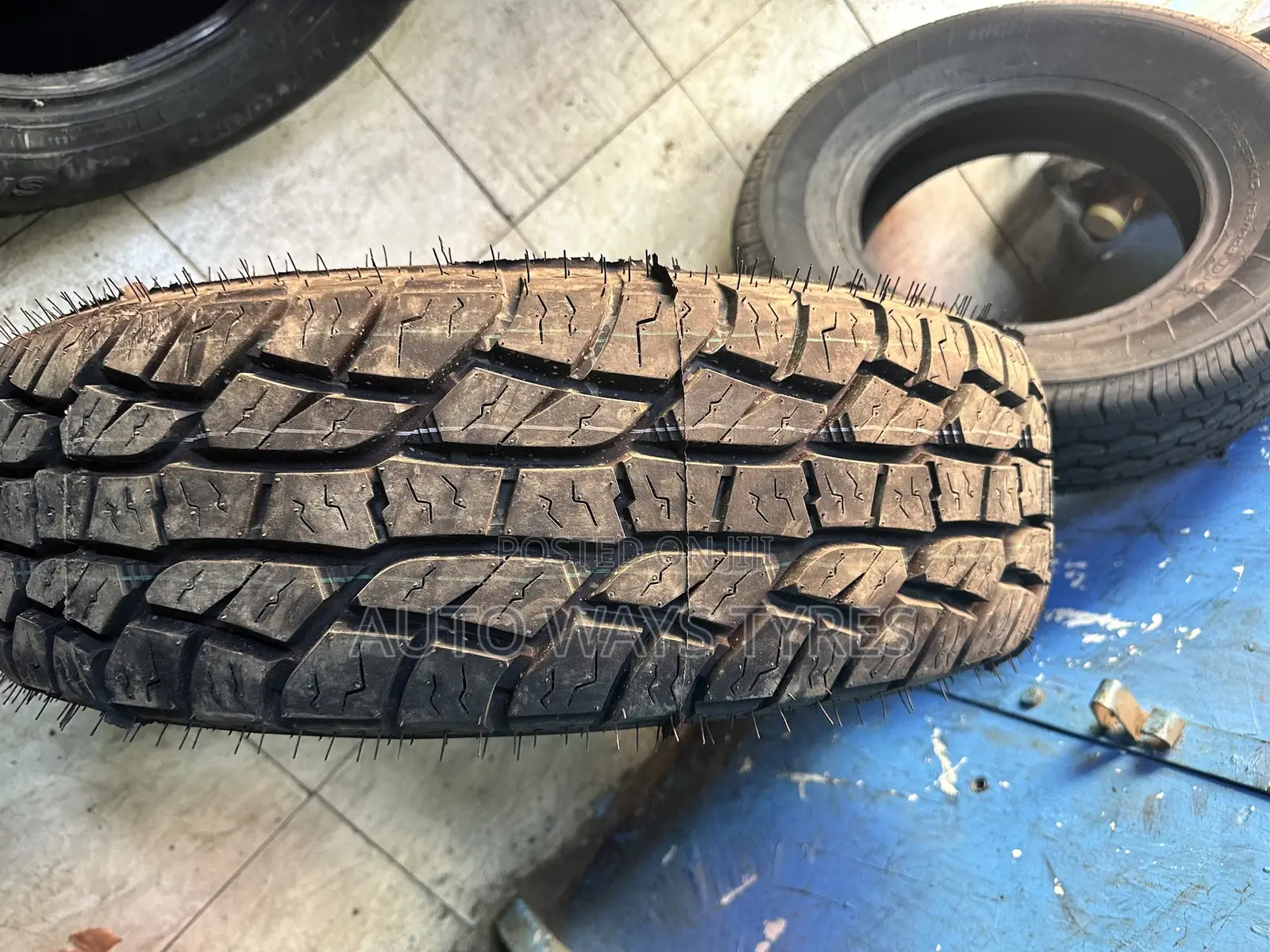 235/75r15 Grenlander