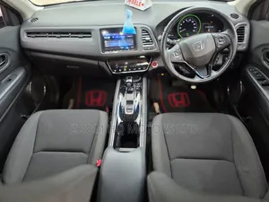 Honda Vezel 2018 Black