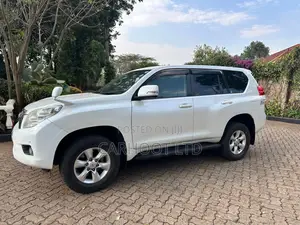 Toyota Land Cruiser Prado 2.7 i 2013 White
