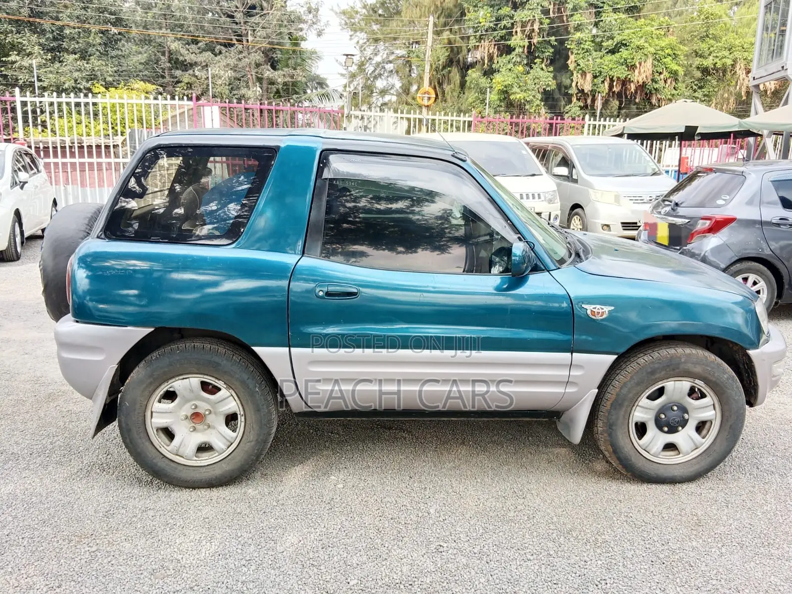 Toyota RAV4 Cabriolet 1998 Blue