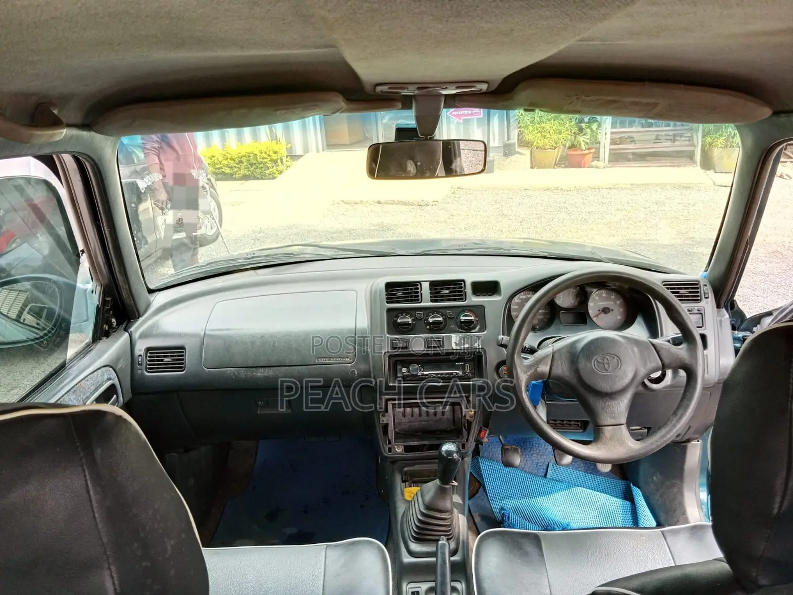 Toyota RAV4 Cabriolet 1998 Blue